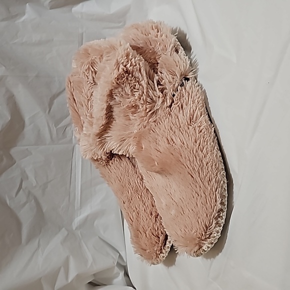 Muk Luks Womens Size Large 9-10 Blush Slippers New - Picture 1 of 14